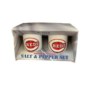 Vintage Cincinnati Reds Salt Pepper Shakers NIB MLB 2003 Hunter Ceramic Set